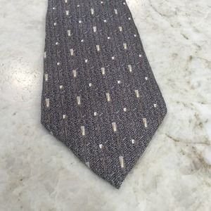 EMBASSY ROW SILK TIE